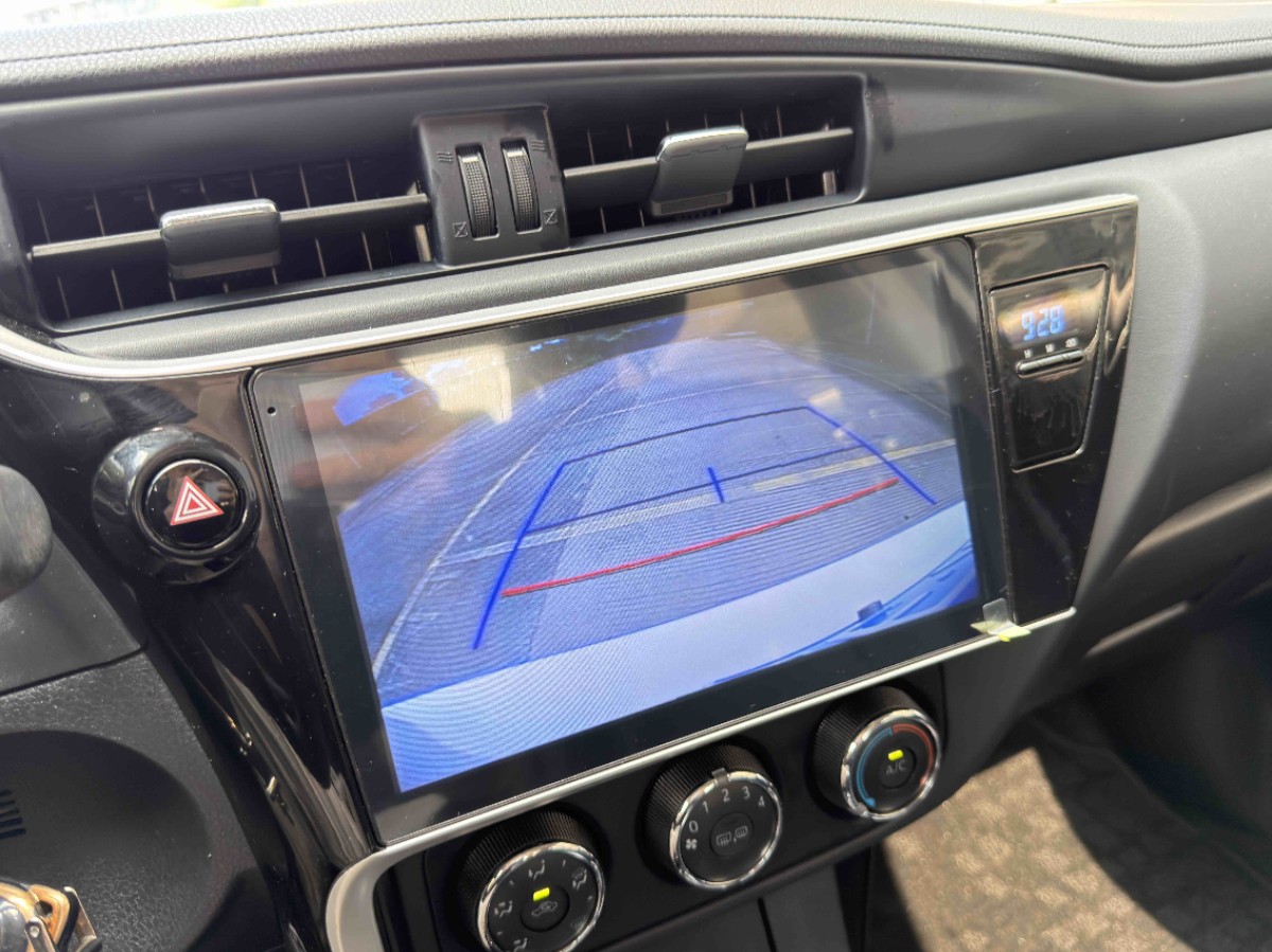 Toyota Corolla 2018 #11 Toyota Corolla 2018 car image #11