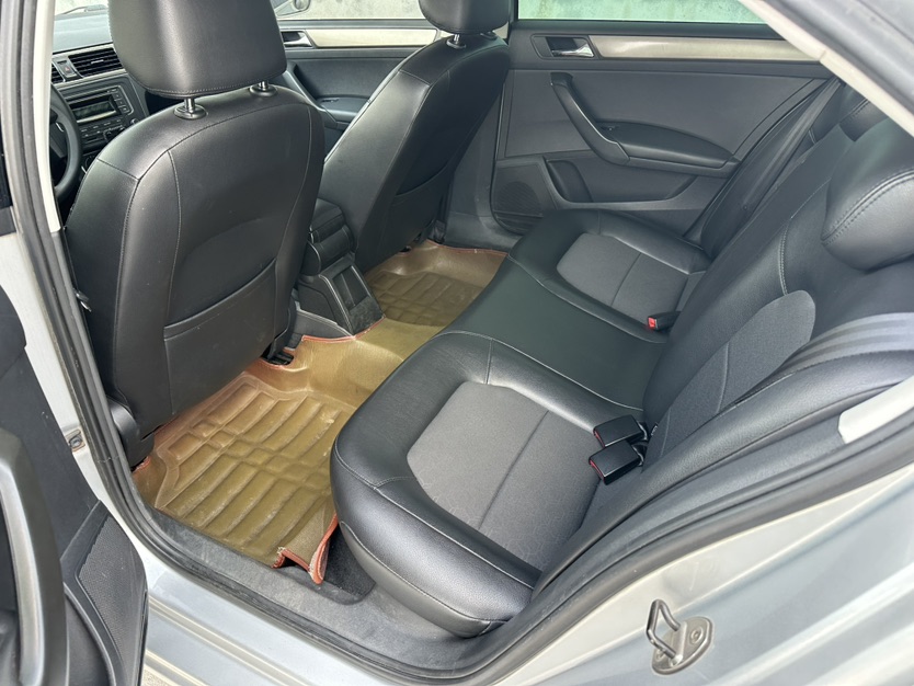 Volkswagen Santana 2014 #3 Volkswagen Santana 2014 صورة سيارة #3