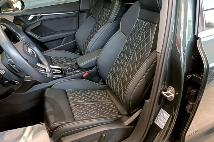 Audi A3 2025 immagine di auto #15