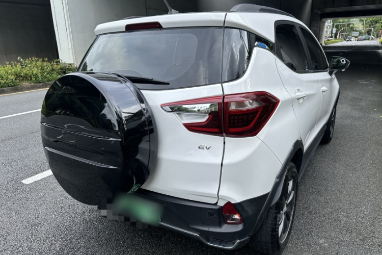 BYD Yuan New Energy 2019 car image #4