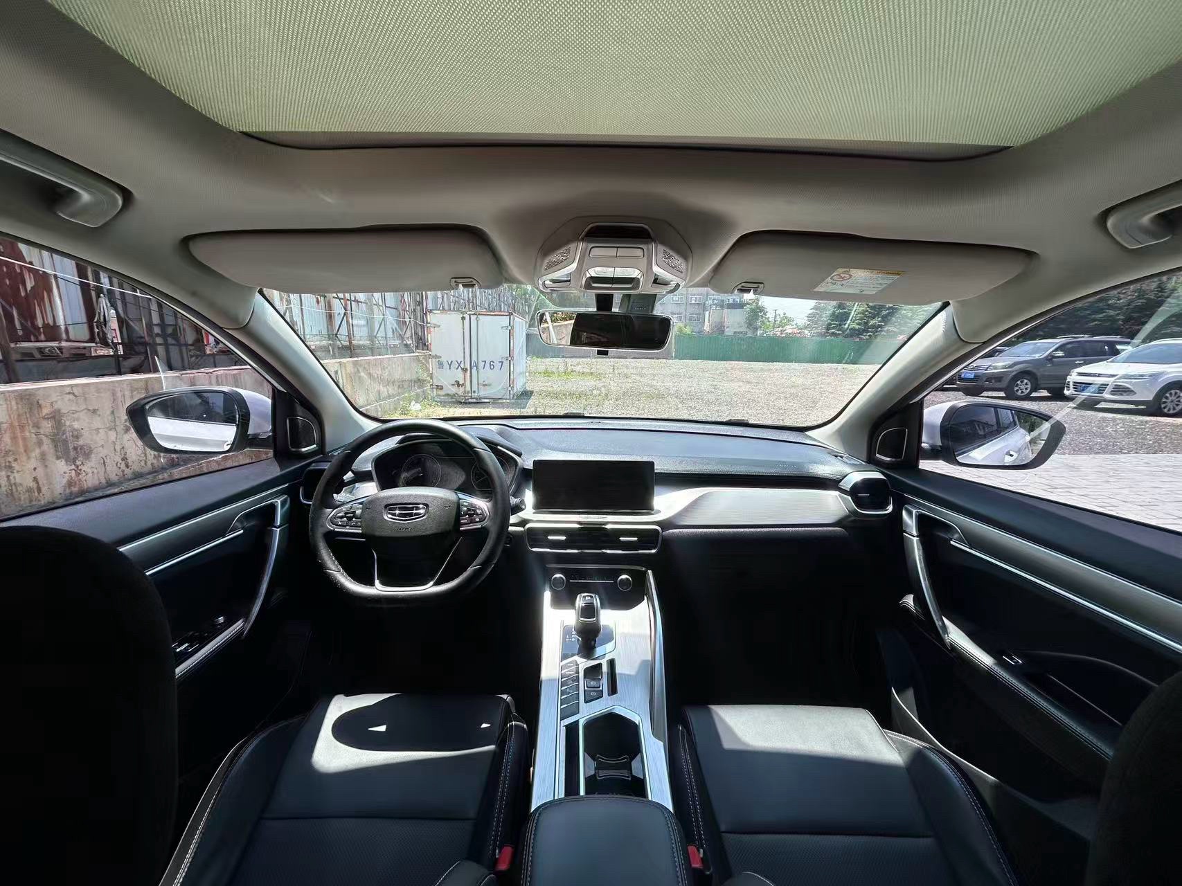 GEELY Coolray 2020 car image #9