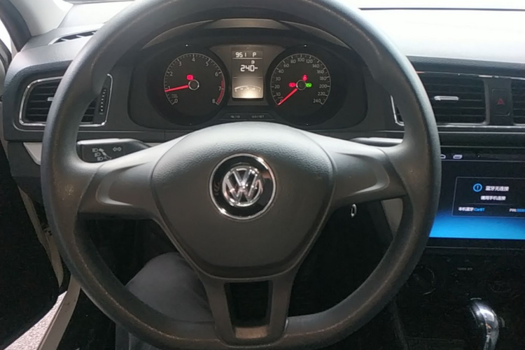 Volkswagen Lavida 2018 صورة سيارة #11