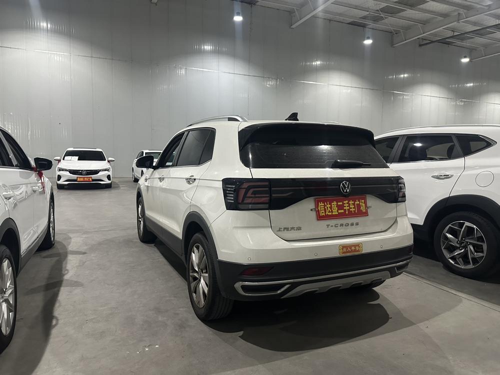 Volkswagen T-Cross 2021 #4 Volkswagen T-Cross 2021 car image #4