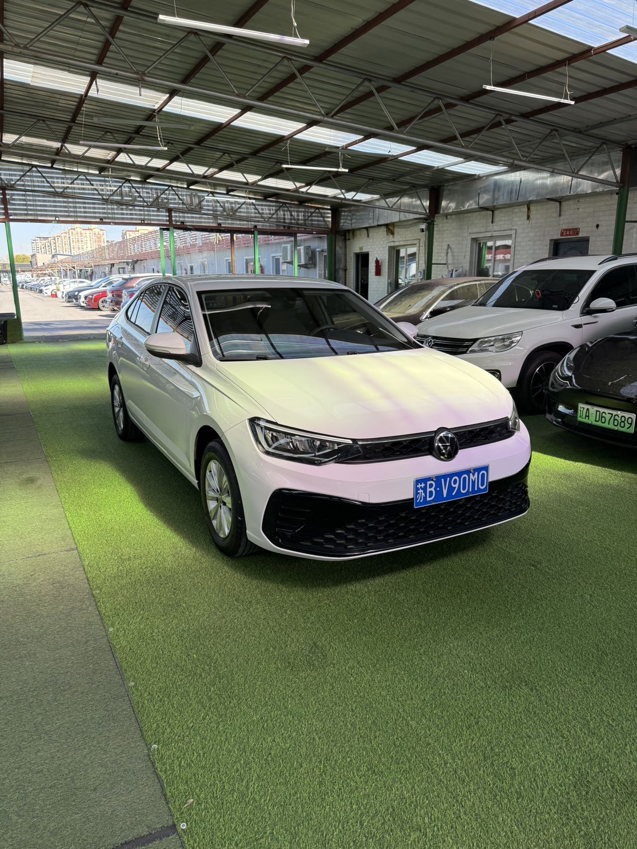 Volkswagen Lavida 2025 car image #2