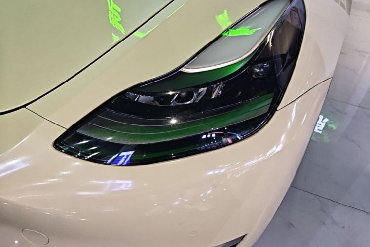 Tesla Model Y 2021 #23 Tesla Model Y 2021 car image #23