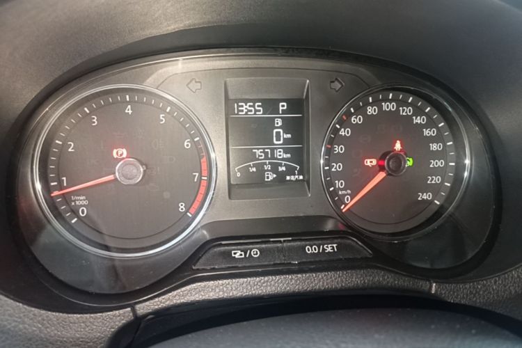 Volkswagen Polo 2017 #12 Volkswagen Polo 2017 car image #12