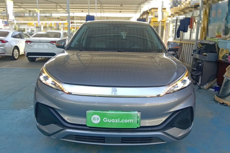 BYD Yuan Plus 2023 immagine di auto #3