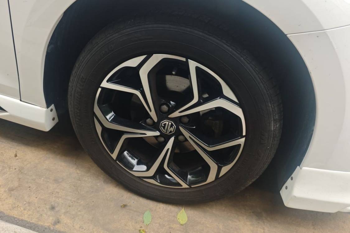 MG 5 2023 car image #9