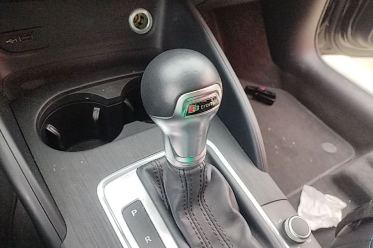 Audi A3 2019 image de voiture #14