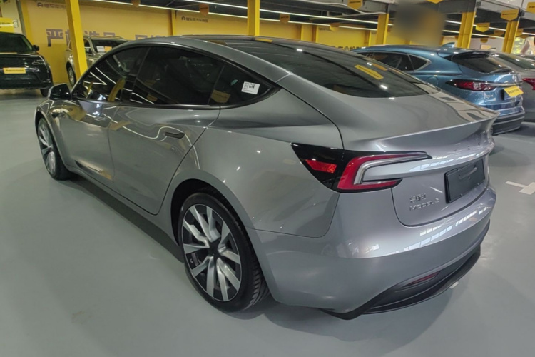 Tesla Model 3 2025 #7 Tesla Model 3 2025 car image #7