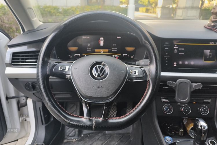 Volkswagen Lavida 2022 car image #12