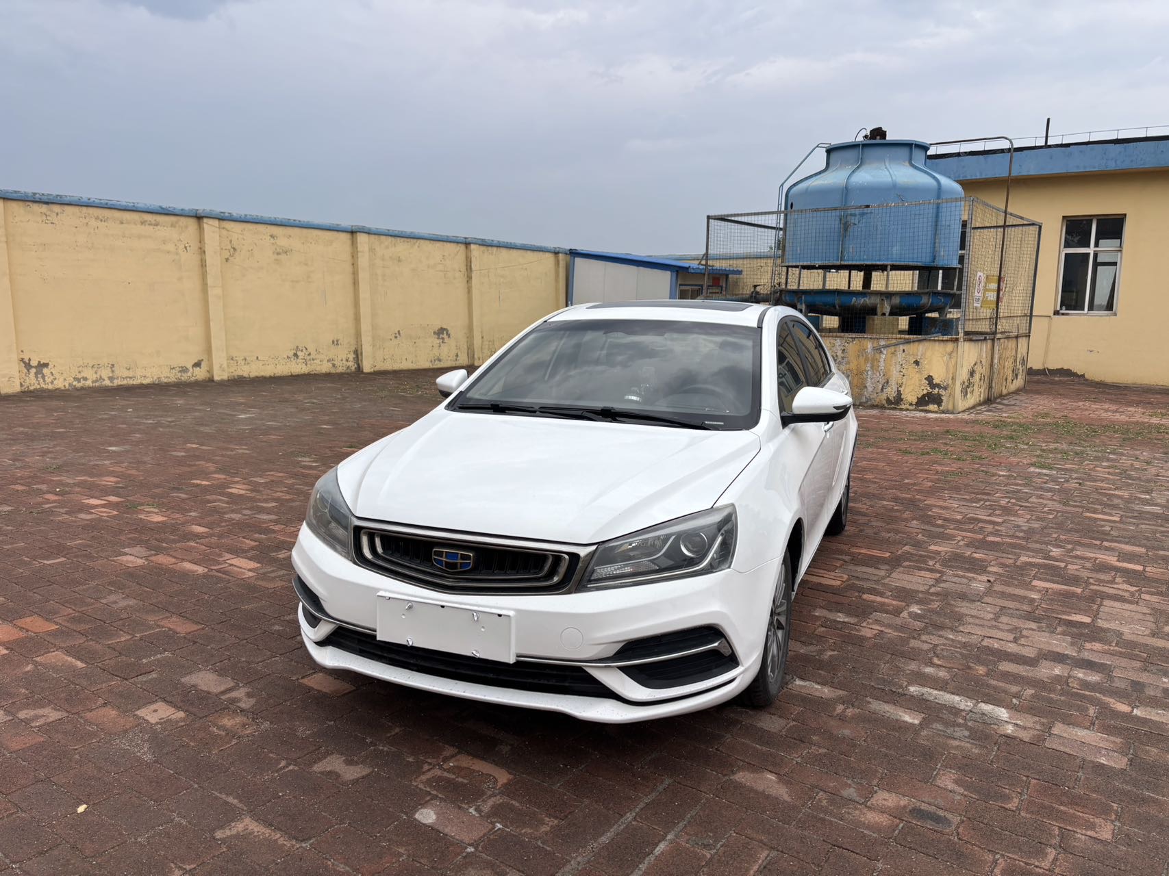 GEELY Emgrand 2018 GEELY Emgrand 2018 car image