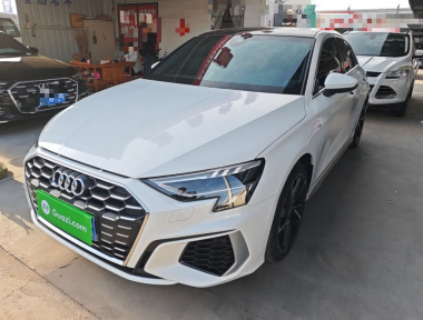 Audi A3 2023 Audi A3 2023 immagine di auto