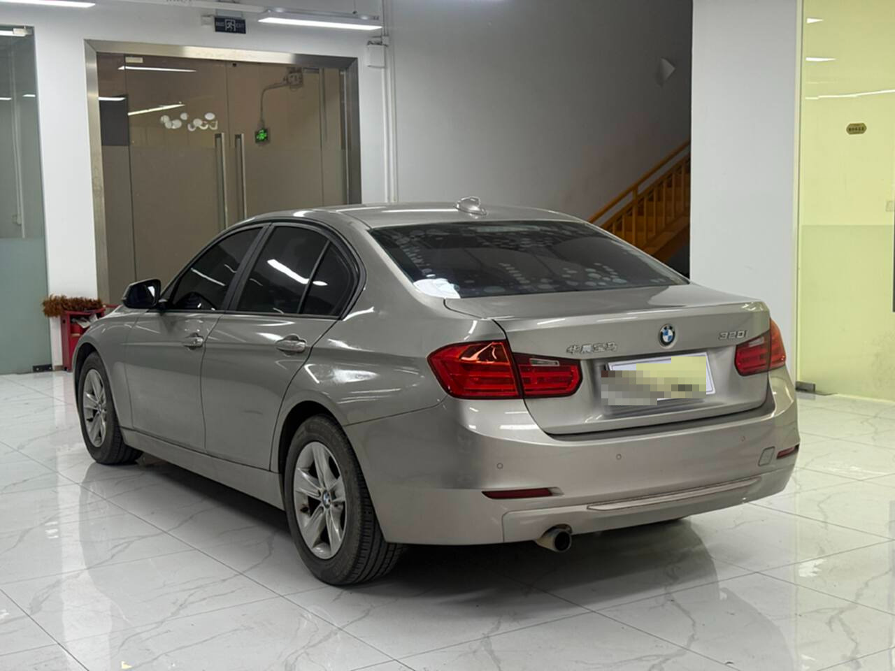 BMW 3 Series 2014 صورة سيارة #6