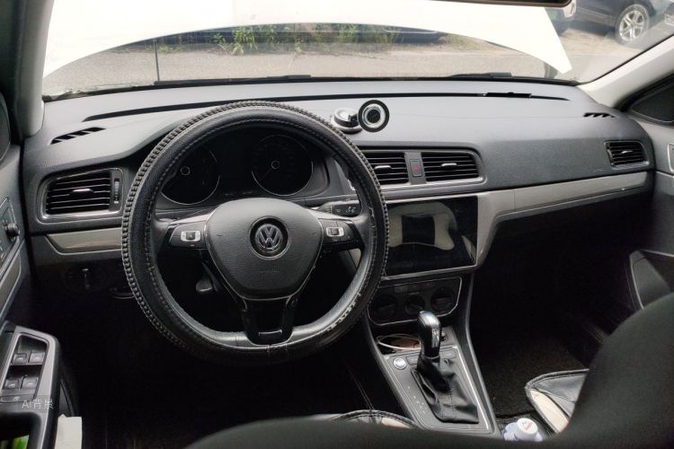 Volkswagen Lavida 2018 #11 Volkswagen Lavida 2018 car image #11