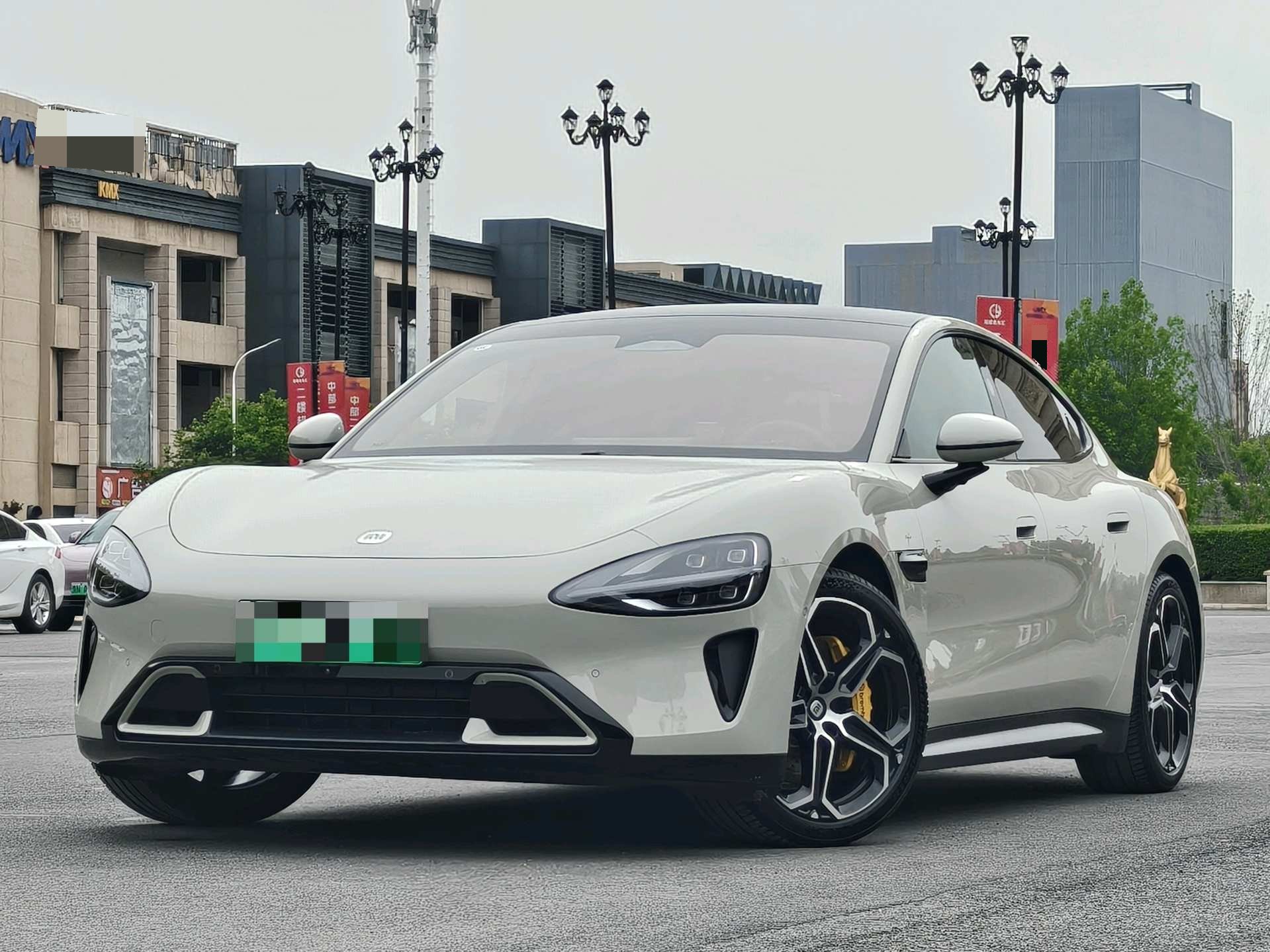 MI SU7 2025 car image 