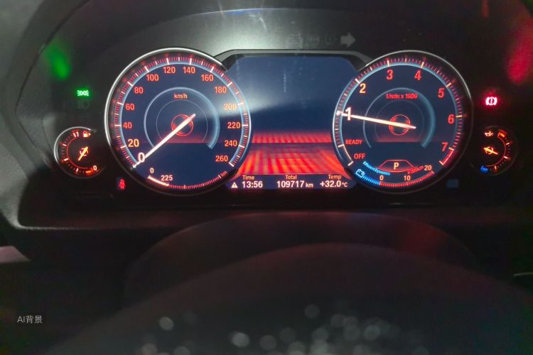 BMW 3 Series 2019 car image #14