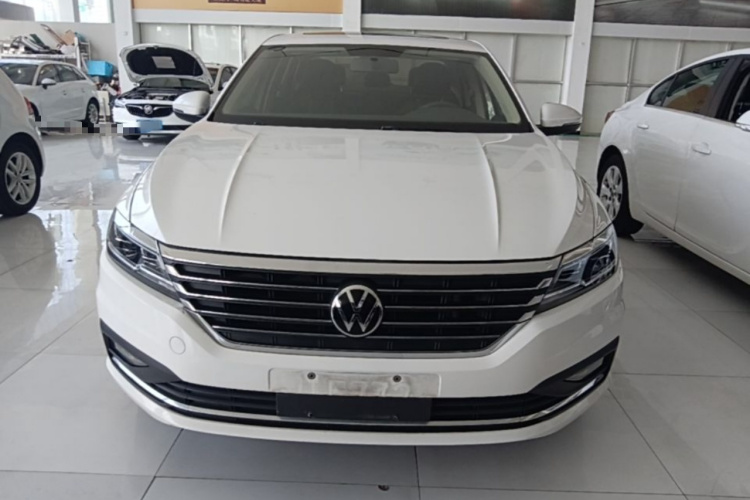 Volkswagen Lavida 2021 car image #3
