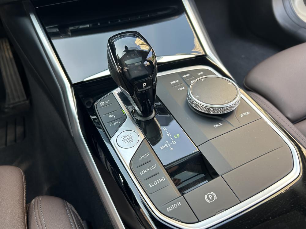 BMW 3 Series 2021 imagen de coche #15