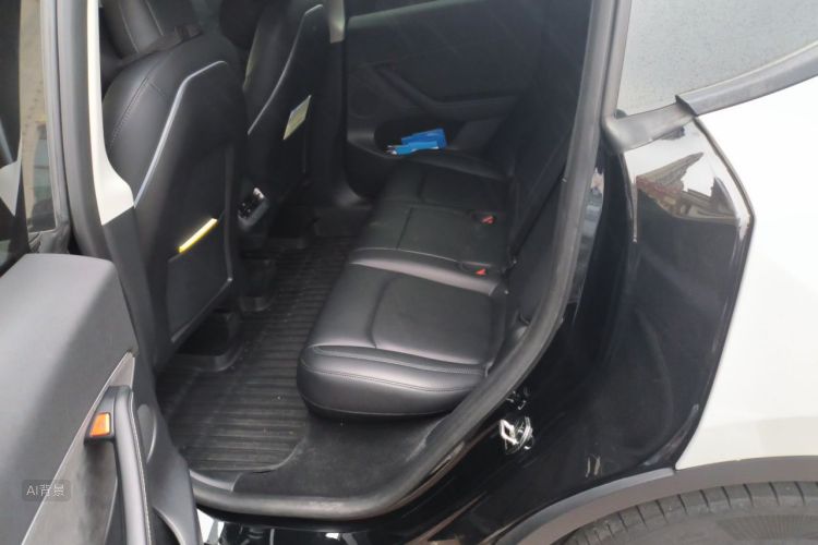 Tesla Model Y 2021 #19 Tesla Model Y 2021 immagine di auto #19