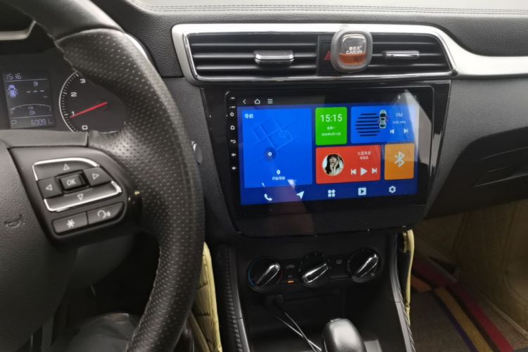 MG ZS 2019 #13 MG ZS 2019 car image #13