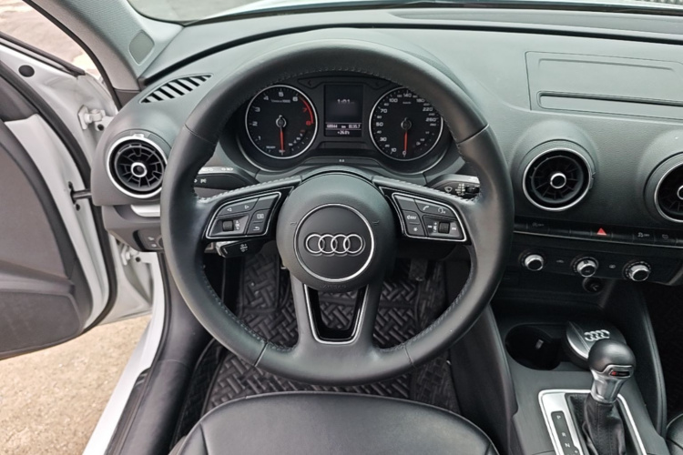 Audi A3 2020 car image #15