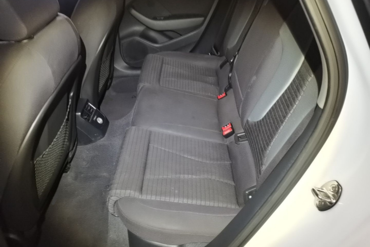 Audi A3 2018 immagine di auto #13