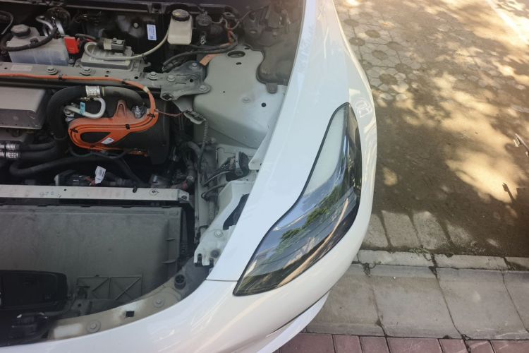Tesla Model 3 2023 car image #29