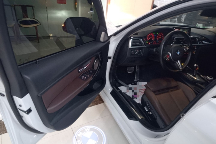 BMW 3 Series 2018 #16 BMW 3 Series 2018 image de voiture #16