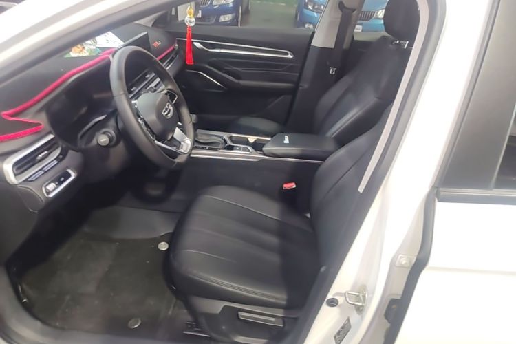 GEELY Emgrand 2022 car image #15