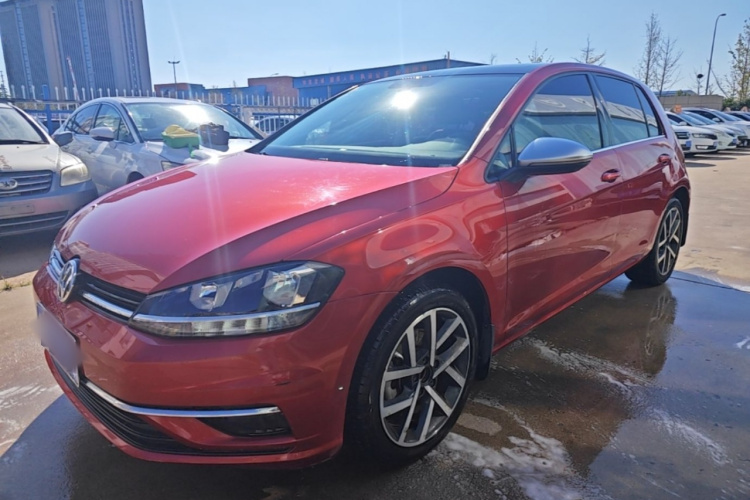 Volkswagen Golf 2018 image de voiture #2