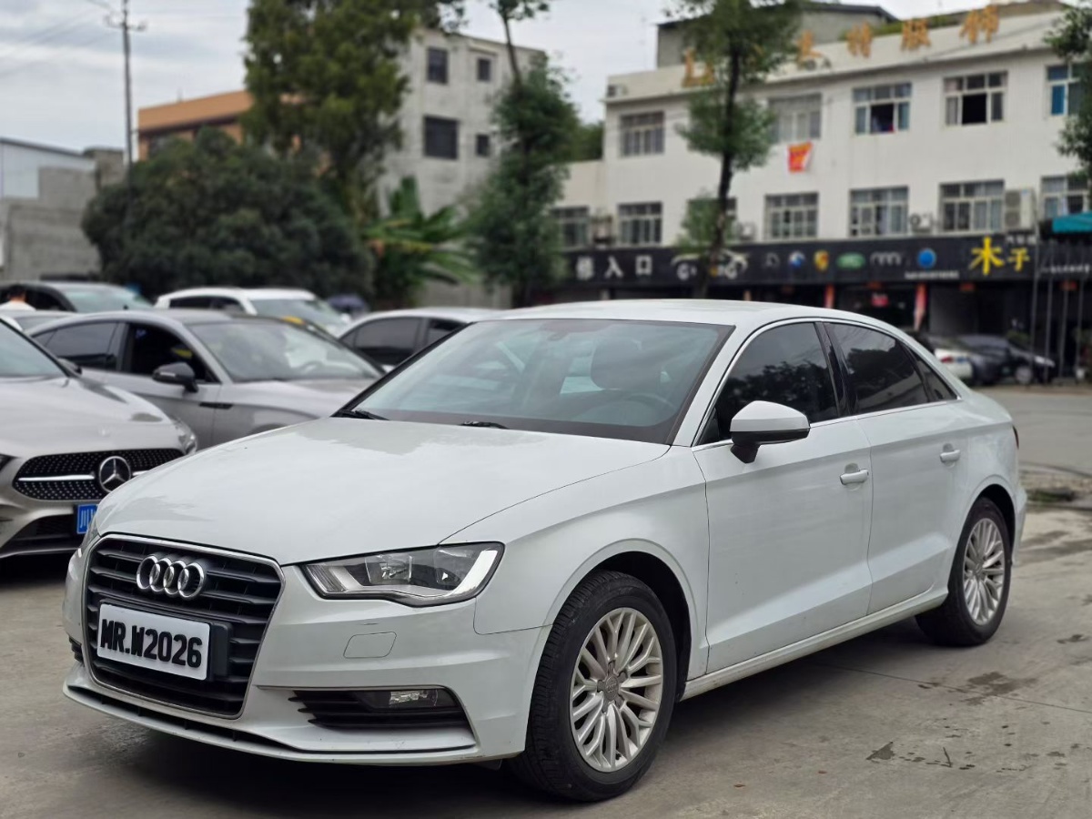 Audi A3 2017 car image 