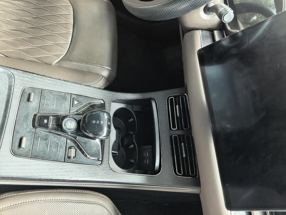 BYD Han 2021 car image #10