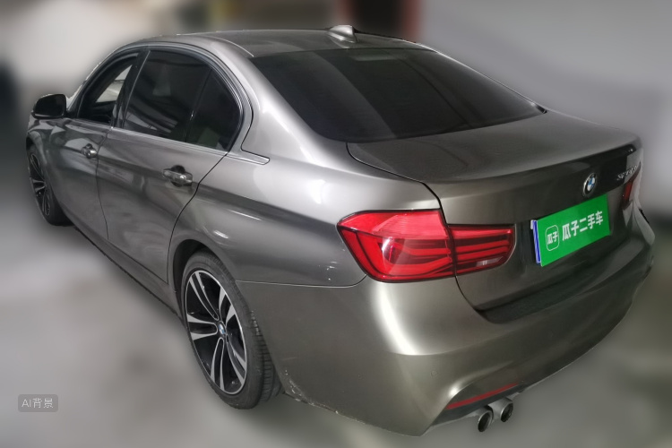 BMW 3 Series 2018 car image #5