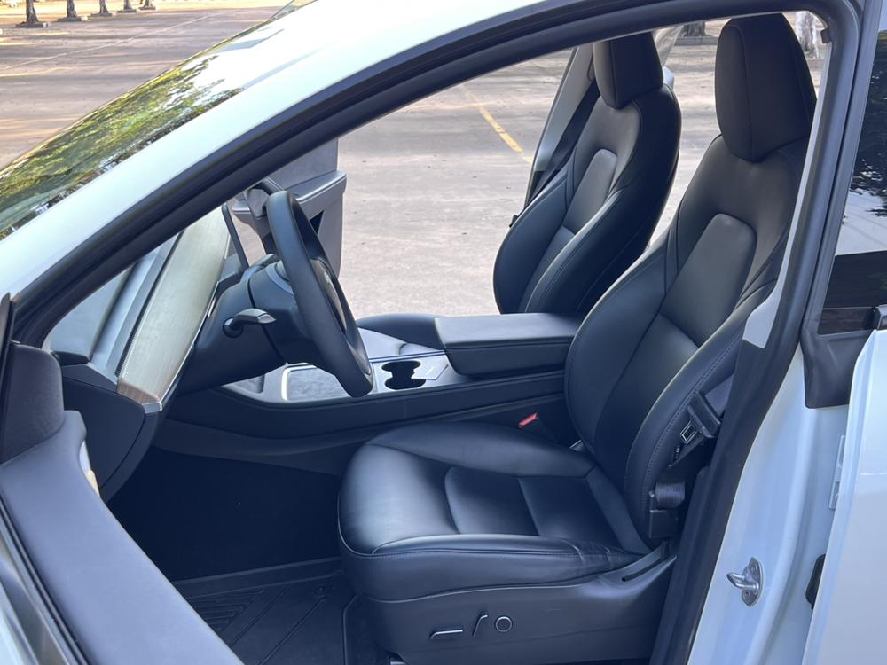 Tesla Model Y 2022 #20 Tesla Model Y 2022 car image #20