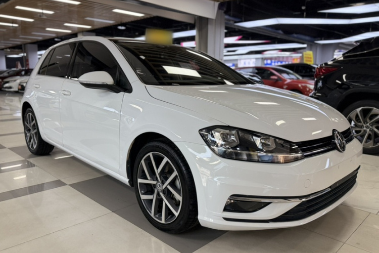 Volkswagen Golf 2020 #9 Volkswagen Golf 2020 car image #9