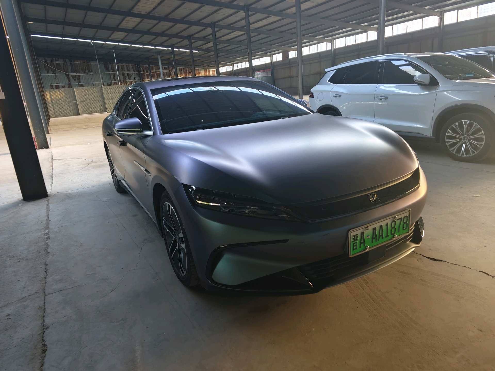 BYD Han 2024 car image #2