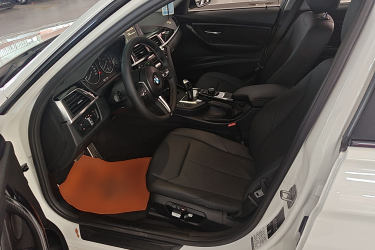 BMW 3 Series 2017 #15 BMW 3 Series 2017 car image #15
