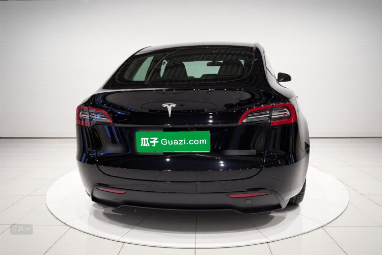 Tesla Model Y 2023 #6 Tesla Model Y 2023 car image #6