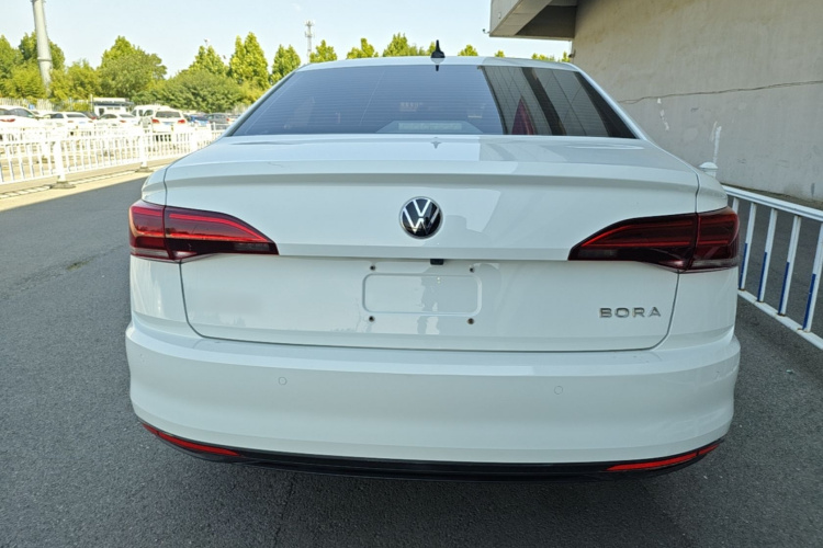 Volkswagen Bora 2022 #6 Volkswagen Bora 2022 car image #6