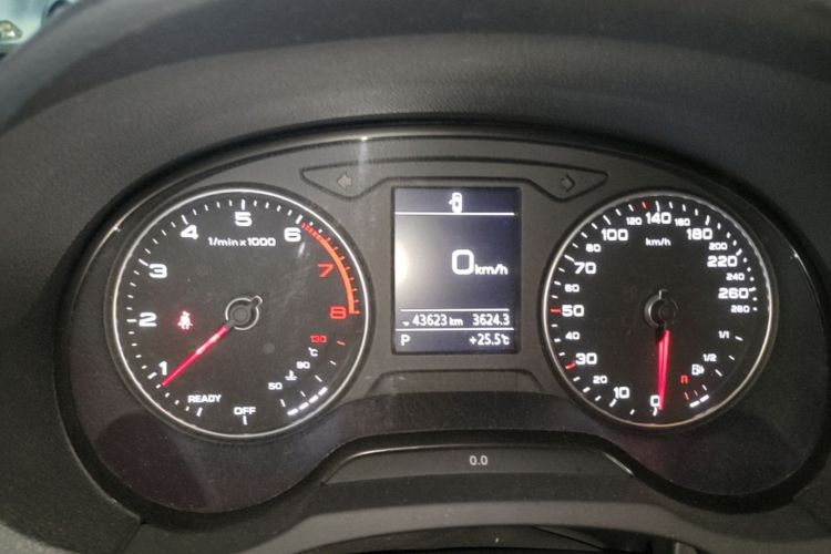 Audi A3 2020 car image #12