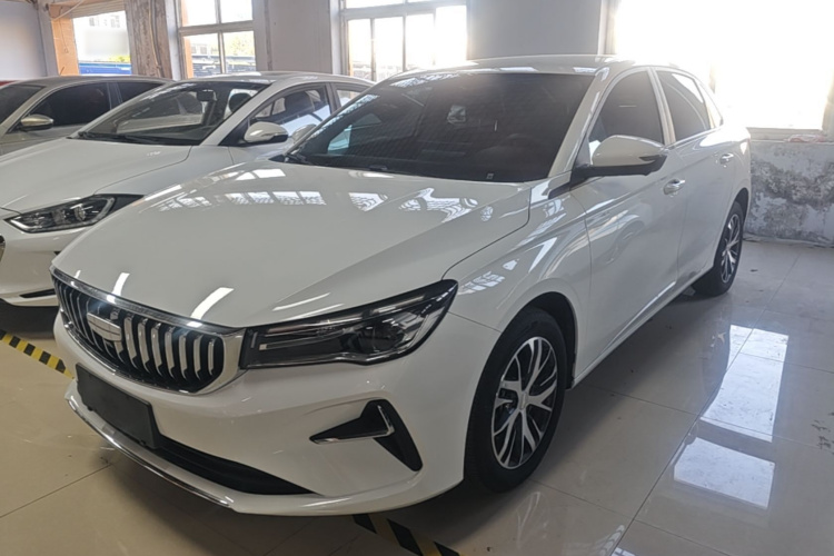 GEELY Emgrand 2025 car image #2