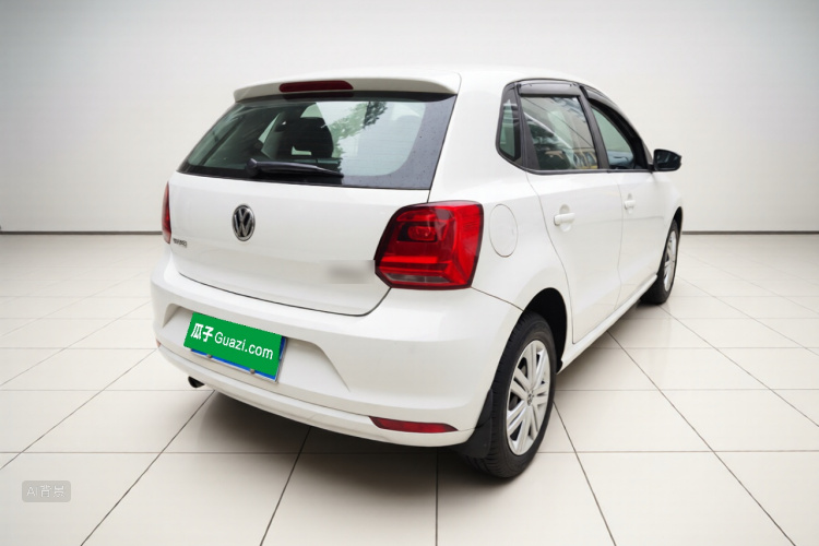 Volkswagen Polo 2015 #5 Volkswagen Polo 2015 car image #5