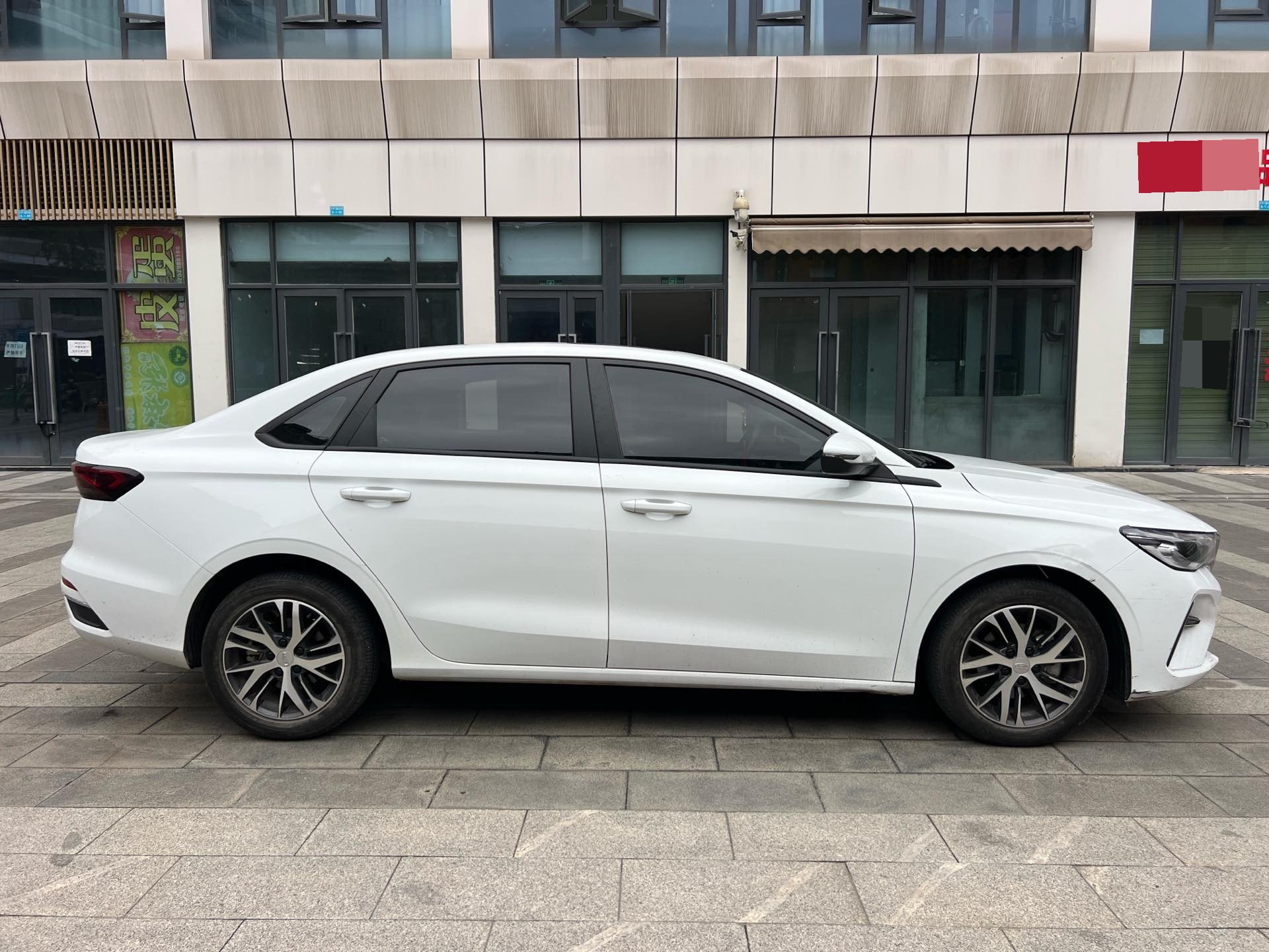 GEELY Emgrand 2023 car image #4