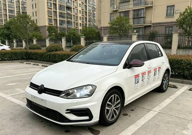 Volkswagen Golf 2015 car image 