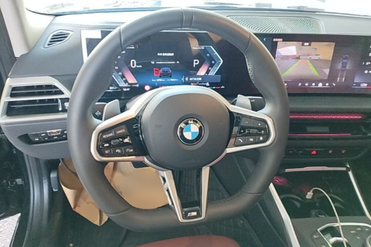 BMW 3 Series 2024 car image #15