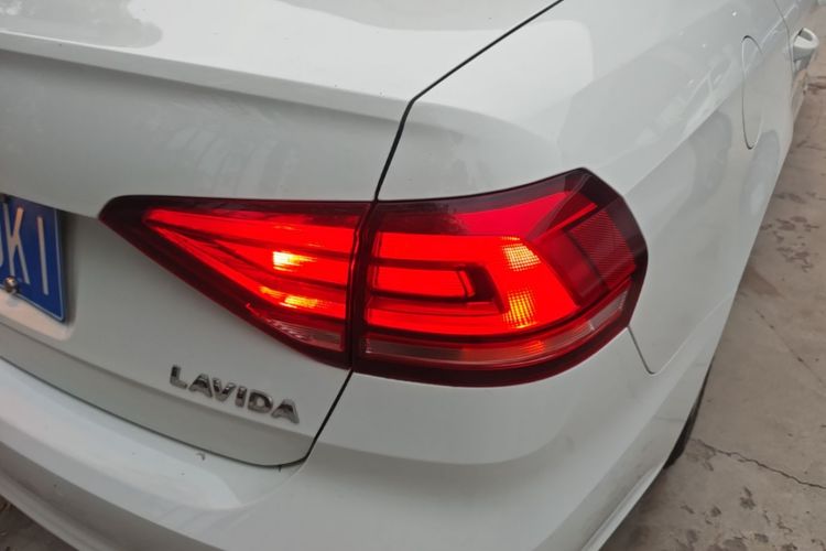 Volkswagen Lavida 2023 car image #8
