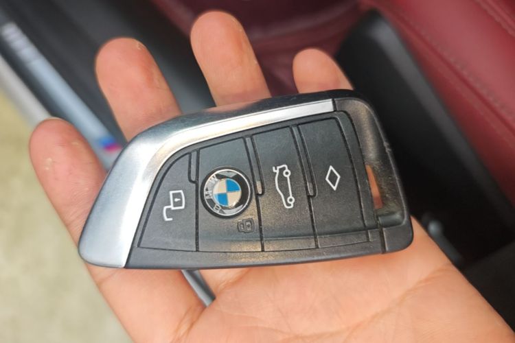 BMW 3 Series 2024 #9 BMW 3 Series 2024 immagine di auto #9
