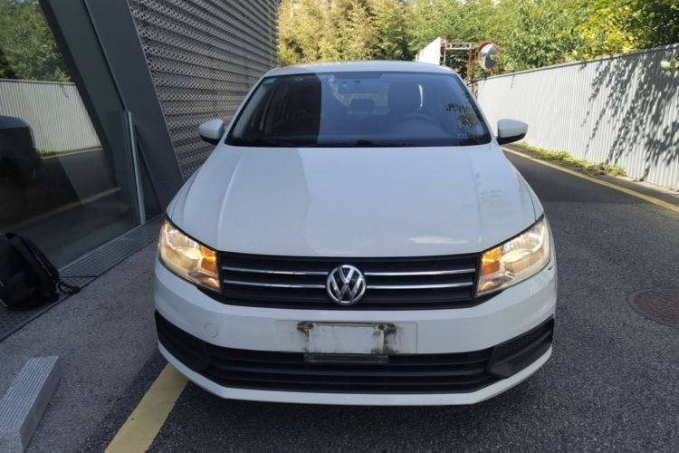 Volkswagen Santana 2020 immagine di auto #3