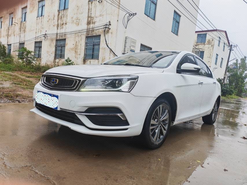 GEELY Emgrand 2018 GEELY Emgrand 2018 immagine di auto